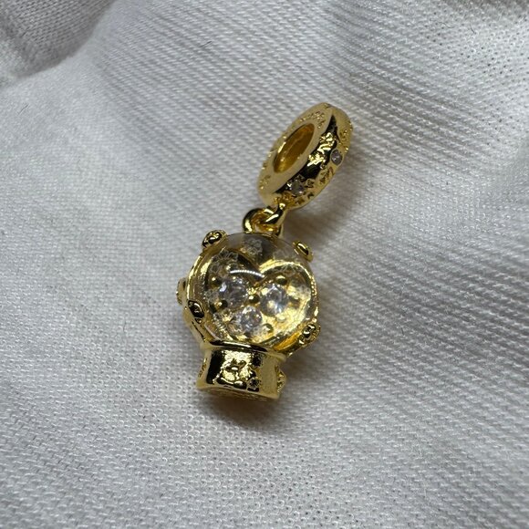 Pandora Heart Snowflake Snow Globe Dangle - Picture 1 of 5